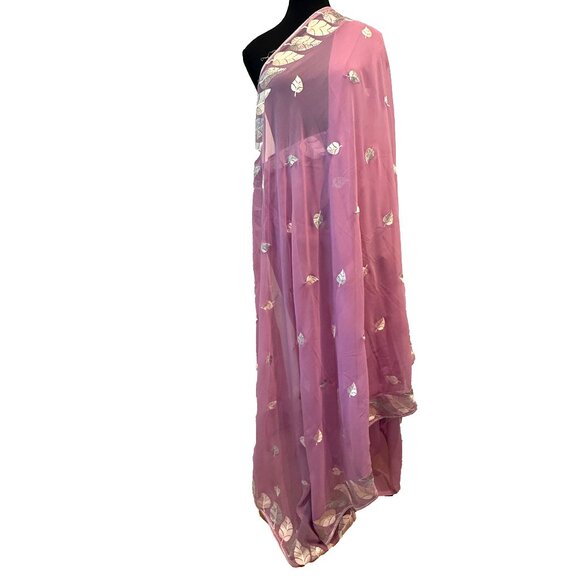 Lavender Silver-Leaf Embroidered Sari | Elegant Floral Accent Saree - Picture 1 of 7